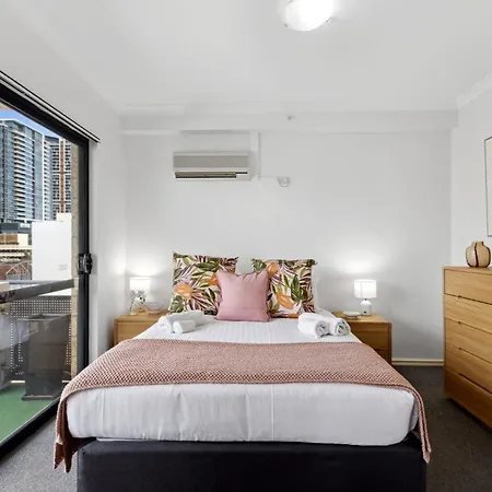 Cozy City Apartment With Stunning Views And Ameni Perth Exterior photo
