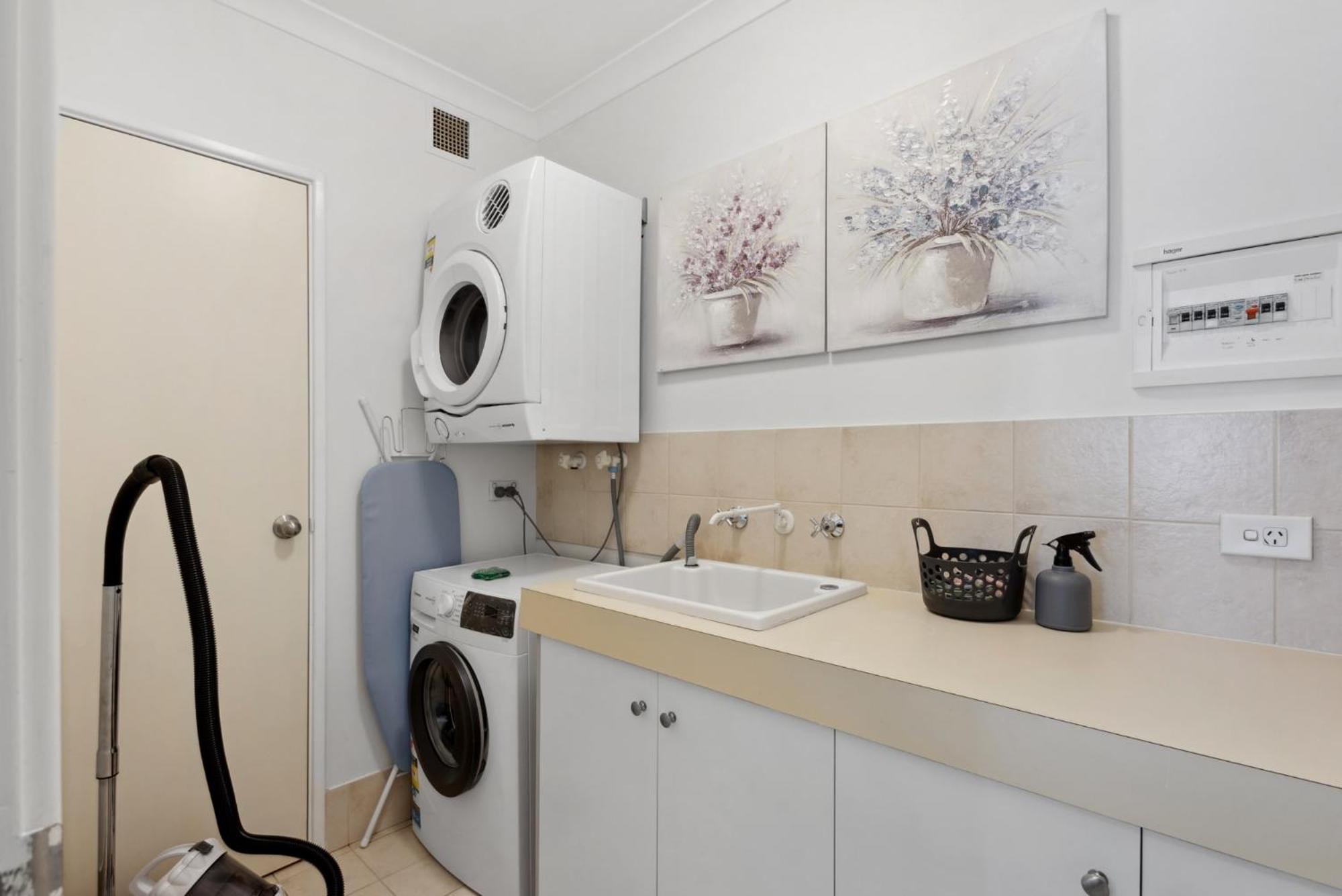 Cozy With Stunning Views And Ameni Apartment *